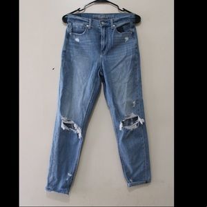 American Eagle Mom Jeans